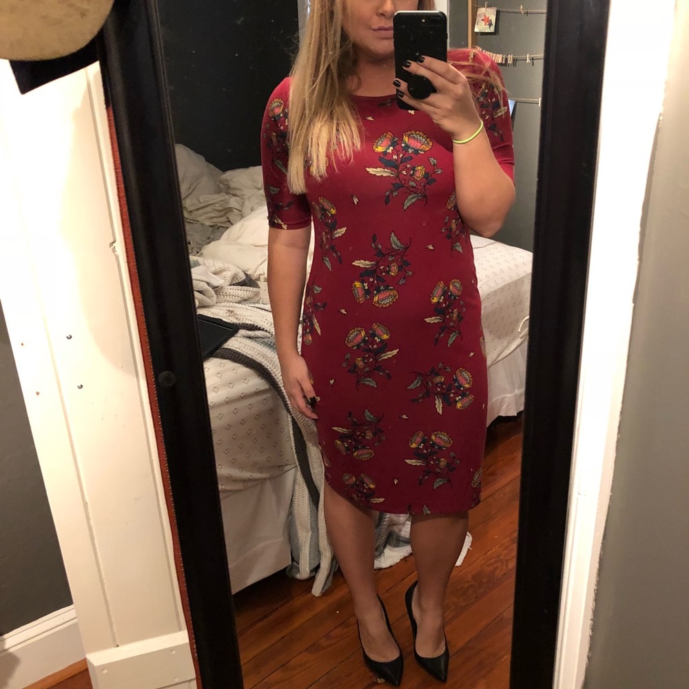 LuLaRoe Julia LLR